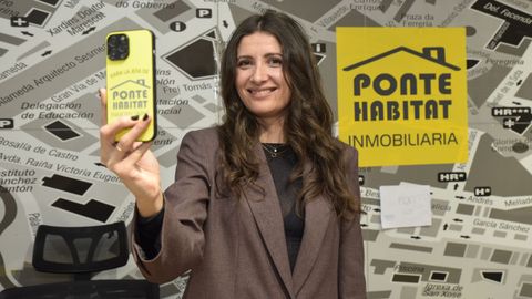 Natalia Orbán, de Pontehabitat, hace años que comenzó a salir en los vídeos los pisos