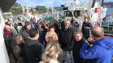 Concentraci�n de pescadores ante la cofrad�a de Cedeira el pasado 19 de enero.
