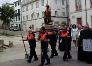 Ayer, como los 224 a�os anteriores, Mondo�edo renov� sus votos a San Roque. 