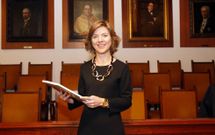 Torres estudi� los efectos del rad�n en viviendas de personas nunca fumadoras. 