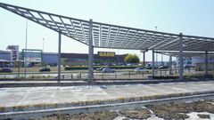 El Concello quiere reformar la zona del parque de placas solares de O Ceao para crear un aparcamiento