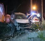 El choque en Gondar destroz� el veh�culo. 