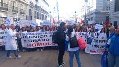 Manifestacin de tcnicos superiores sanitarios de toda Espaa en Madrid, este lunes, tercera jornada de huelga