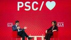 Salvador Illa y Carmen Calvo durante el acto sobre feminismo que han realizado este viernes en Barcelona