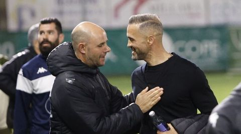 Fredi �lvarez y Juanfran Garc�a, antes del Arenteiro-Celta Fortuna de este viernes en Espi�edo.