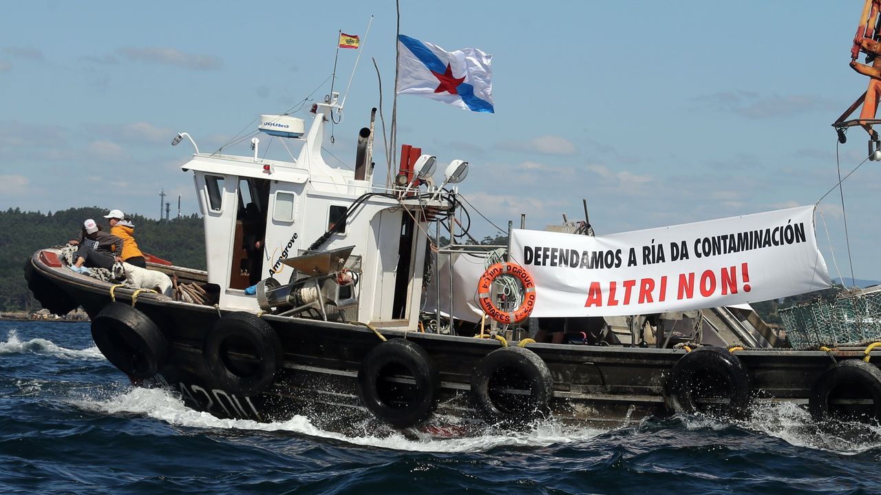 Convocan en Vilagarcía una charla contra la instalación de Altri en Palas