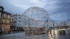 Bola de Navidad en la Marina