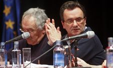 Gonz�lez Carballo dej� que sus compa�eros desgranaran las partidas que les competen. 