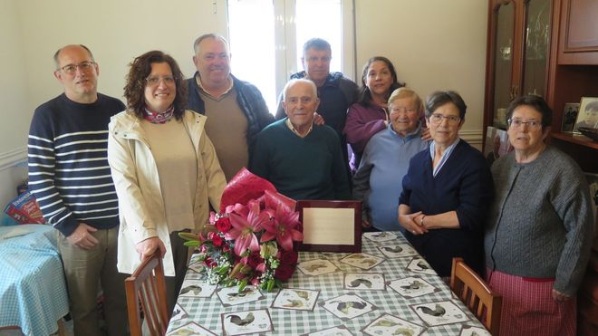 Marcelino S&aacute;nchez Blanco, vecino de Cai&oacute;n, celebr&oacute; con su familia haber llegado a los 101 a&ntilde;os