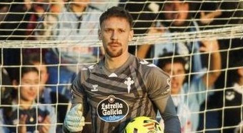 Ionut Andrei Radu, durante el Celta-Athletic de este domingo en Bala�dos.