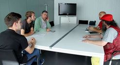 Encargados de los conciertos en la Algarab�a se reunieron en el Concello para estudiar la organizaci�n.