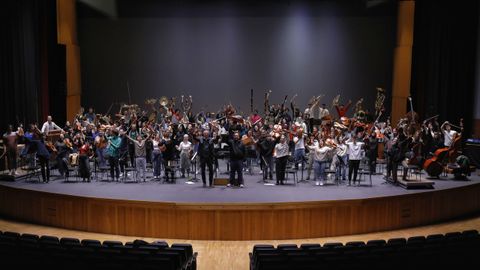 Ensayo de la OJSG para el concierto del treinta aniversario