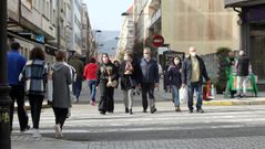 Imagen de la calle peatonal de Boiro, municipio que estuvo 73 d�as en nivel extremo de alerta por covid al superar los 250 de incidencia acumulada