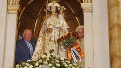 Ofrenda floral de este sbado por el matrimonio conformado por Alicia Blanco y Enrique Barreiro lvarez