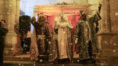 Los Reyes Magos, en la Praza Maior de Ourense, donde termin� la cabalgata del pasado d�a 5.
