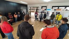 Exposici�n sobre Xela Arias no IES Xograr Afonso de Sarria