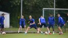 Varios jugadores del Real Oviedo durante un entrenamiento en El Requexn