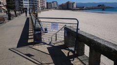 Playa de Silgar, en Sanxenxo, que ha sido cerrada
