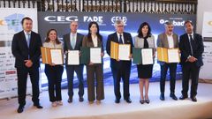 De izquierda a derecha: el representante del Banco Sabadell, David Mart�s; la presidenta de la Federaci�n Asturiana de Empresarios, Marisa Calvo; El presidente de la Federaci�n Leonesa de Empresarios, Juan Vallejo; la conselleira de Planificaci�n de Infraestruturas y de Vivienda, Mar�a Mart�nez Allegue; el presidente de la Confederaci�n de Empresarios de Galicia, Juan Manuel Vieites; la secretaria general de Movilidad de la Junta de Castilla y Le�n, Natalia Fl�rez; el consejero de Movilidad del Gobierno del Principado de Asturias, Alejandro Jes�s Calvo y el CEO de Mundinova, Diego Mara�a han firmado este jueves la Decalaraci�n de Compostela sobre las autopistas AP-) y AP-66