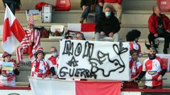 Las im�genes del partido entre el Arousa y el Uni�n Adarve