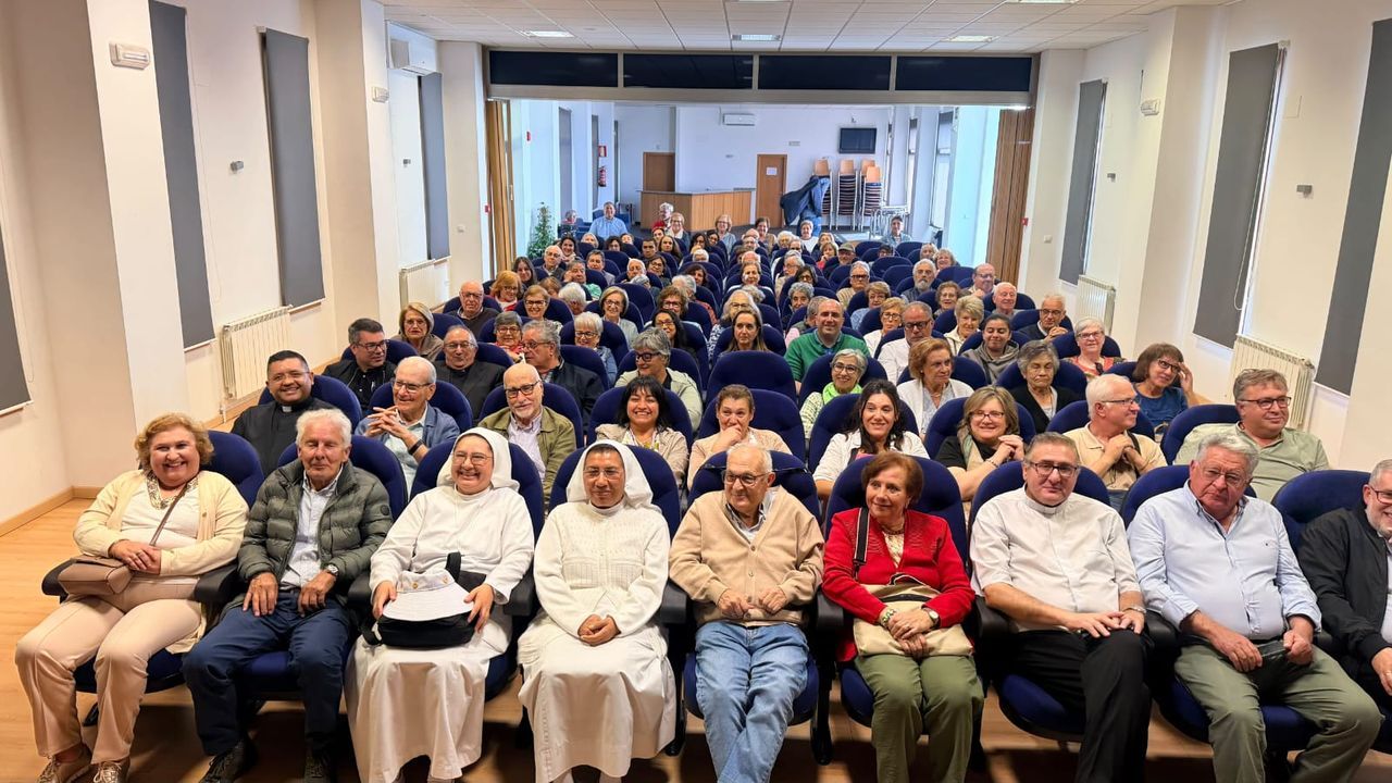 San Cristovo de Cea acogió un encuentro sobre misioneros gallegos