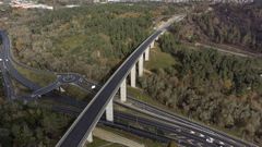 Viaducto solo pendiente de instalar las v�as en la zona del pol�gono Barreiros