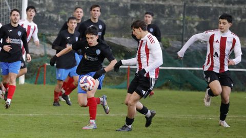Laurentinos y focenses ofrecieron un derbi muy nivelado. 