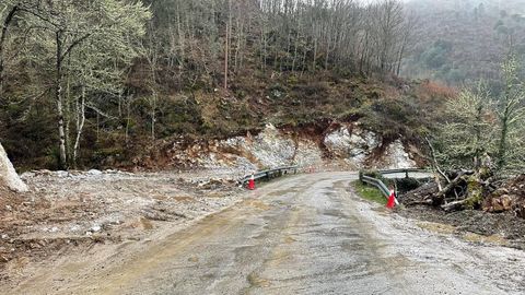 Las obras en la carretera LU-651, en una imagen de archivo