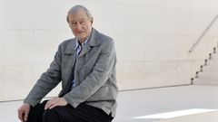 Barnes (Leicester, 1946), retratado hace un mes en Barcelona, donde present� su �ltimo libro, �Despedidas�.