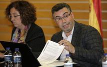 El pleno se celebr� en el sal�n multiusos y cont� con variadas intervenciones. 