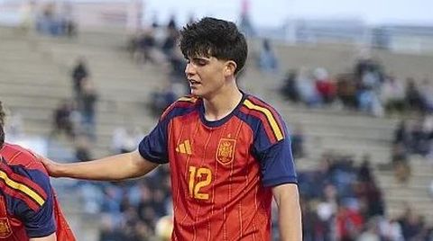 El canterano del Celta Anxo Rodr�guez, con la selecci�n espa�ola sub-19.