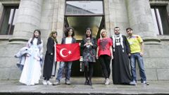 Los universitarios extranjeros de Santiago presumen de patria en su International Day