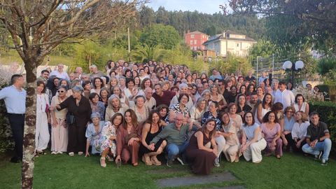 Personal del Hospital P�blico da Mari�a se reuni� para festejar los cuarenta a�os de funcionamiento de un centro sanitario de referencia para la comarca