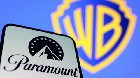 Los dos logos de Paramunt y Warner