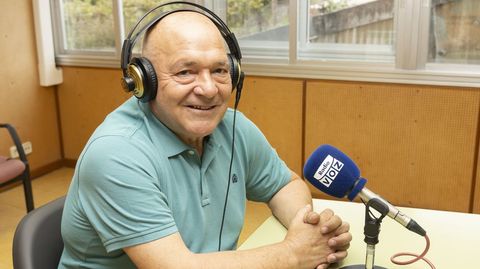 Antonio Porteiro pasou onte polos estudos de Radio Voz Berganti�os