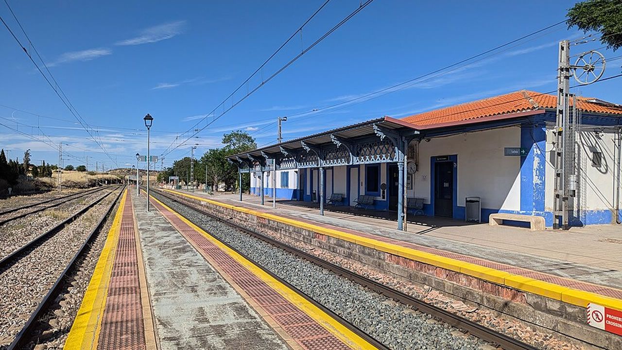 Una mujer da a luz a gemelos en un tren que se dirigía de Jaén a Madrid