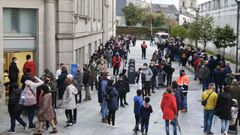 Colas para realizar test gratuitos de covid en Lugo