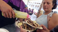 A Illa arranca su verano de fiestas gastron�micas con la navaja