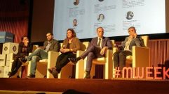 Neira, M�guez, Ojea, Vazquez y Morante, durante el debate de la Mobile Week Coru�a