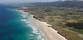 Vista a�rea de Barreiros -la playa de Coto-, que fue uno de los principales exponentes de Galicia del bum urban�stico. 