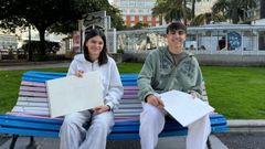 Alumnos de Arquitectura de la UDC y de Cesuga salieron a la calle para dibujar edificios