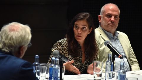Inés Rey y Gonzalo Castro en la jornada sectorial de ocio nocturno en Pelícano