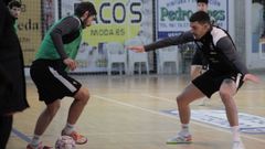 Palmas y Bruno Gomes, en un entrenamiento del Noia Portus Apostoli.