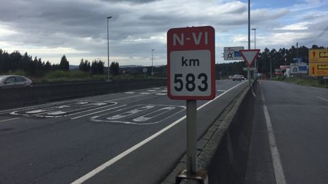 Punto kilom�trico 583 de la N-VI en el lugar de Coiro (Sada)