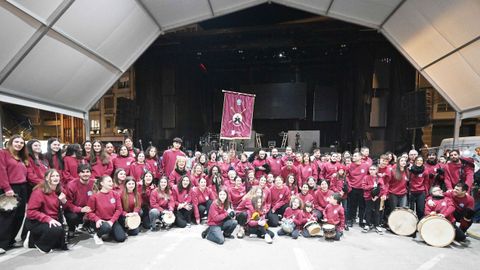 Integrantes de la Agrupaci�n Tradicional da M�sica, que anim� la primera jornada de la feria