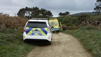Dispositivo tras ser recuperado el cad�ver