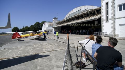 Reunión aeronáutica en Rozas