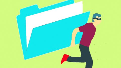 Descontrol sobre el �sexting�. Cualquier foto de sexting (un selfie �ntimo o en actitud provocativa) es una tentaci�n para los ped�filos. Las im�genes pirateadas suelen ser vendidas m�s tarde ?en grandes lotes, generalmente? a empresas de pornograf�a en Internet.