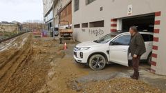 Vista de las obras del bulevar de As P�as este martes en la zona de la calle Santa Comba, donde hay varios garajes