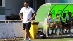 Julio Castro, durante o partido contra o San Tirso na Marosa.
